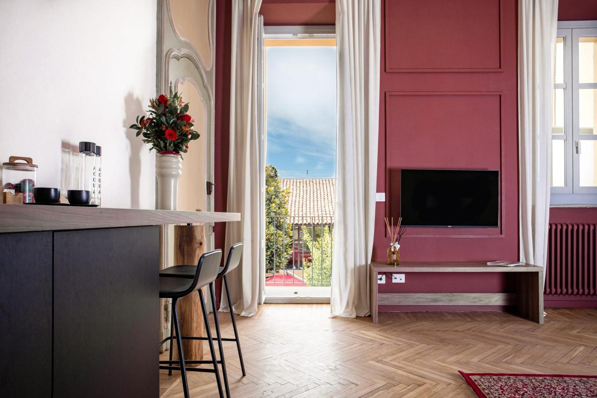 צ'רסקו Palazzo Ratti Boutique Rooms מראה חיצוני תמונה