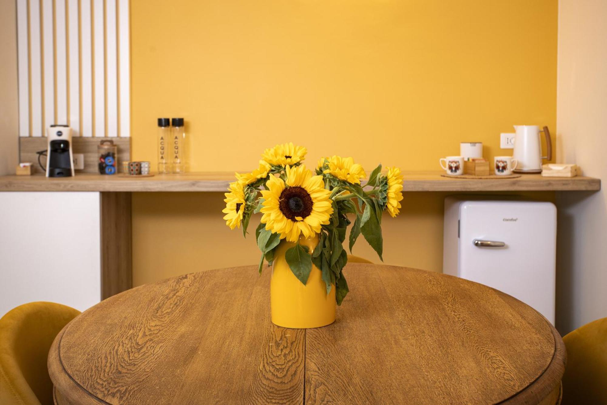 צ'רסקו Palazzo Ratti Boutique Rooms מראה חיצוני תמונה
